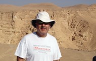 A Worthwhile Journey Gary Lipman Travels the Desert