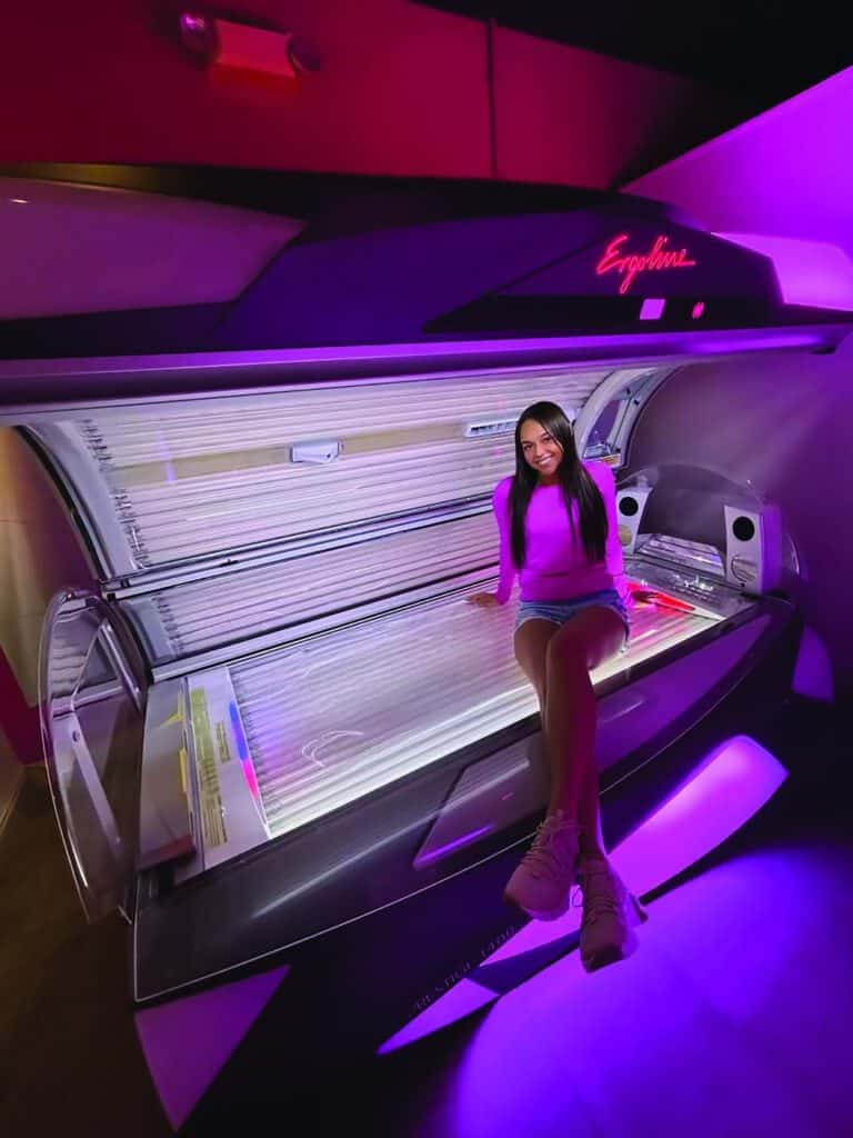 House of Tans Where Tanning Is a Way of Life! ist Magazine